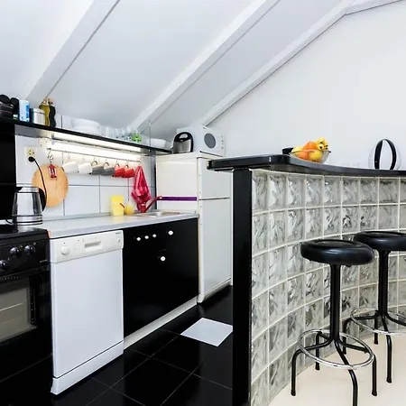 Febe Apartment